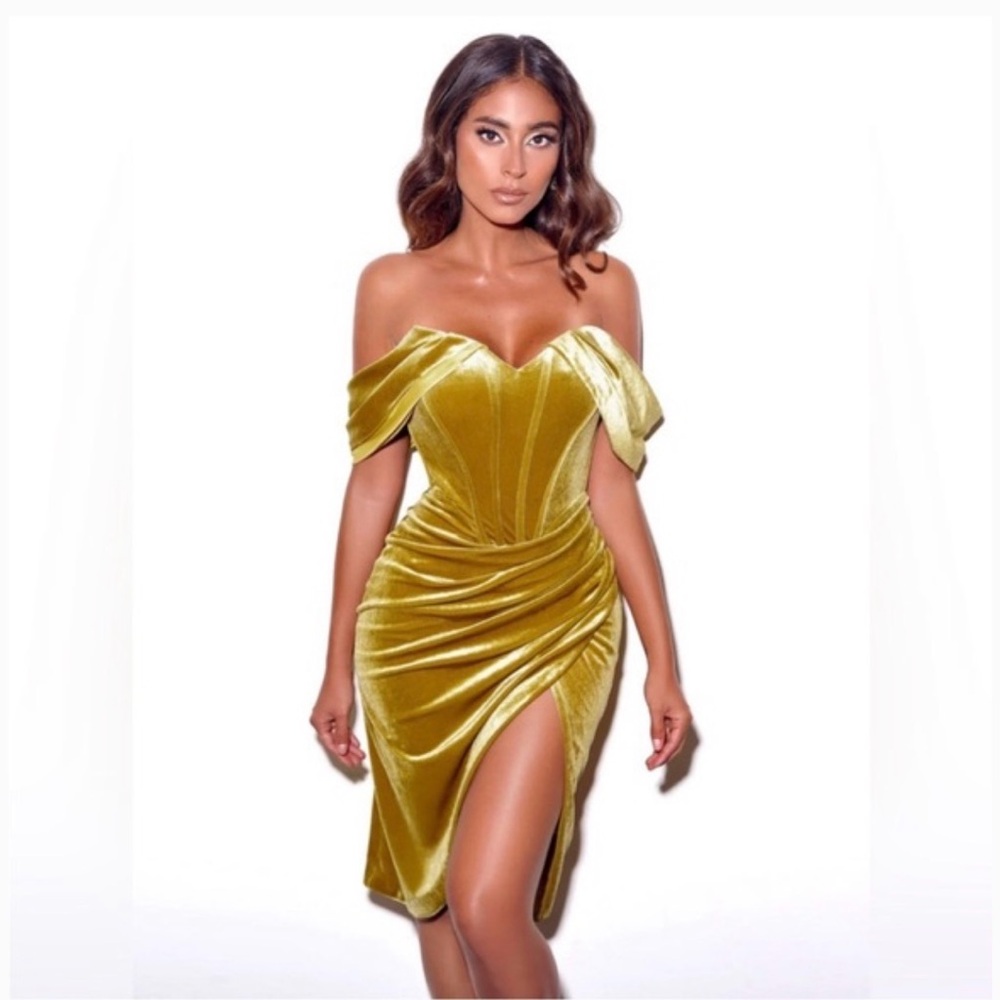 Velvet Off-Shoulder Midi Dress
